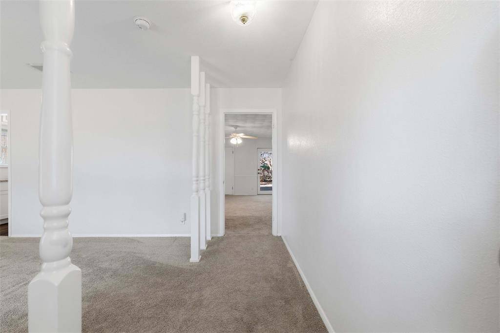 2927 Eric Lane, Farmers Branch, TX 75234