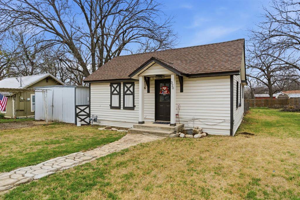 320 N Park Street, Dublin, TX 76446