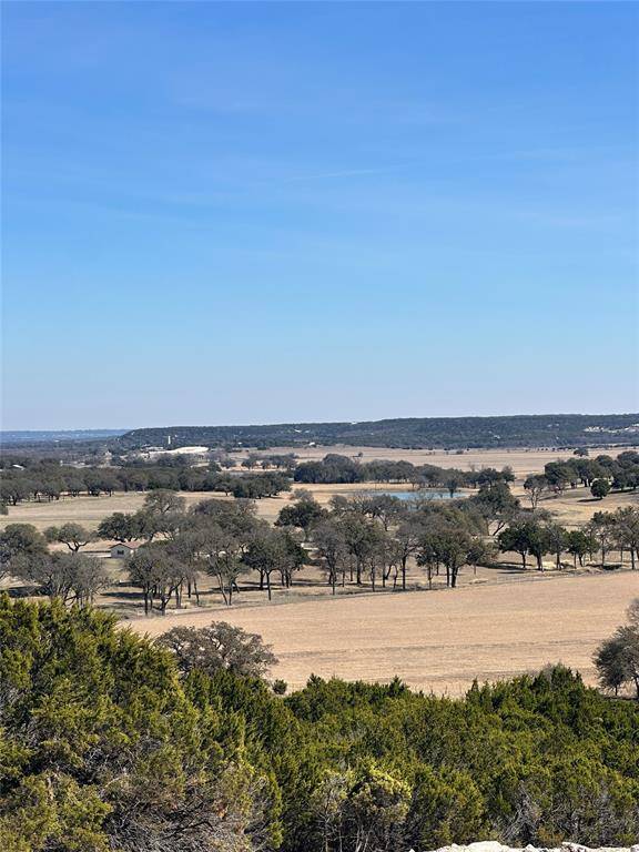 16290 E State Highway 22, Cranfills Gap, TX 76637