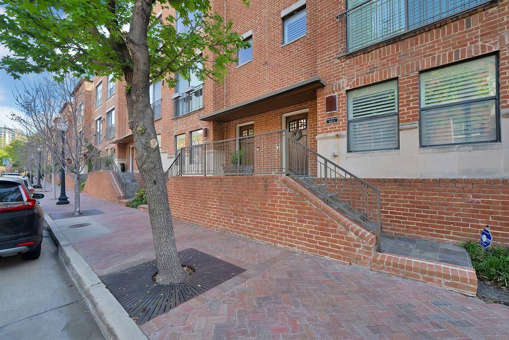 2420 Hugo Street #3, Dallas, TX 75204