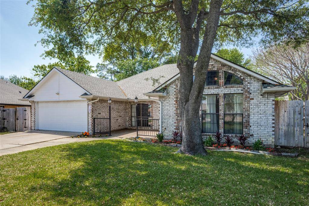 1109 Prairie Creek Place, Flower Mound, TX 75028