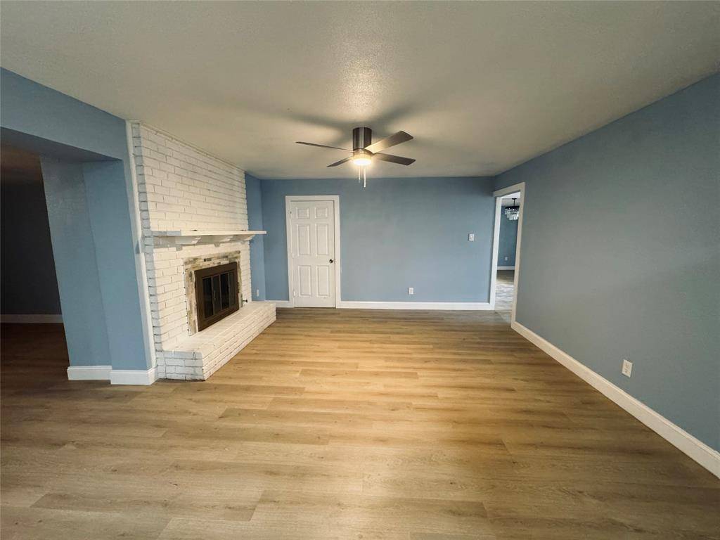 721 Lexington Drive, Irving, TX 75061