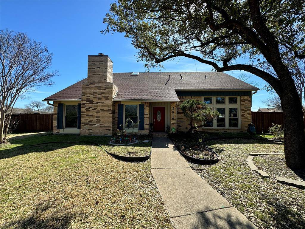 2610 Fallcreek Circle, Carrollton, TX 75006