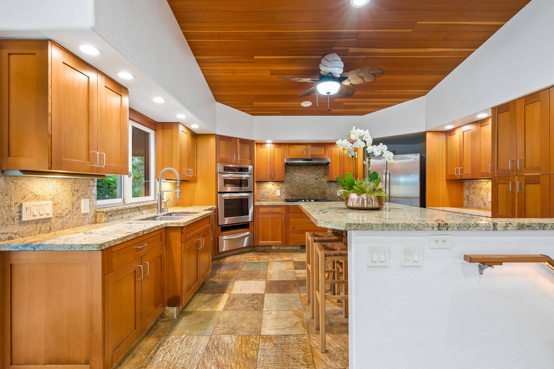 4735 ALIOMANU RD #A, Anahola, HI 96703