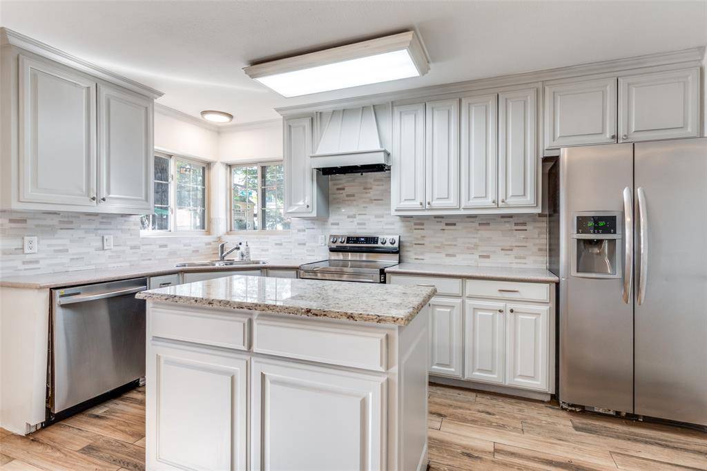 4084 Purdue Avenue, University Park, TX 75225