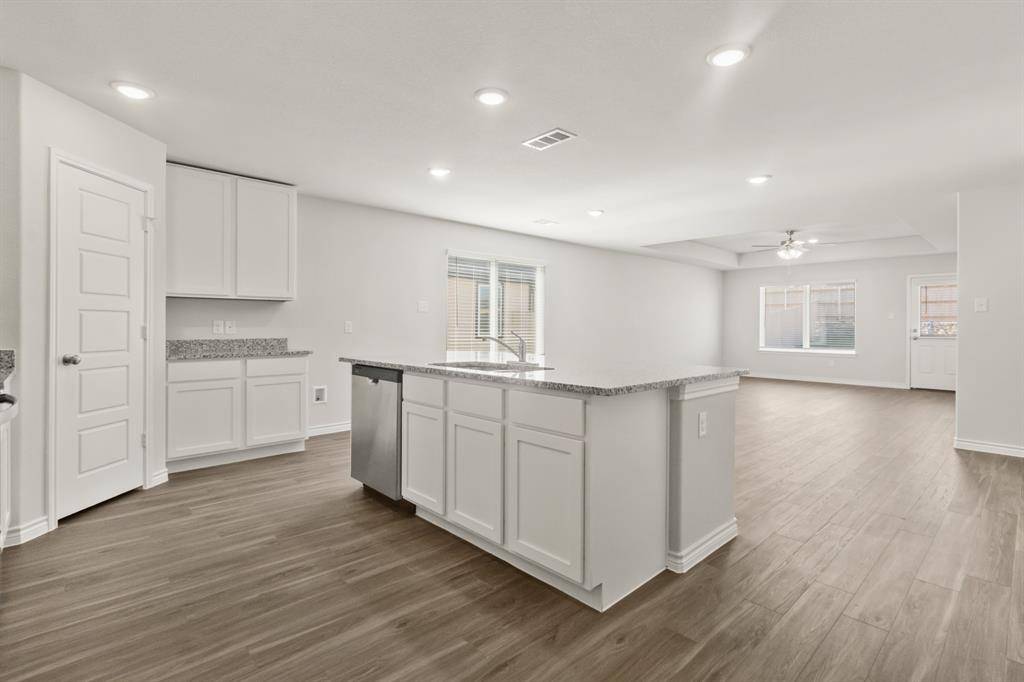 1020 Wind Drift Way, Fort Worth, TX 76131
