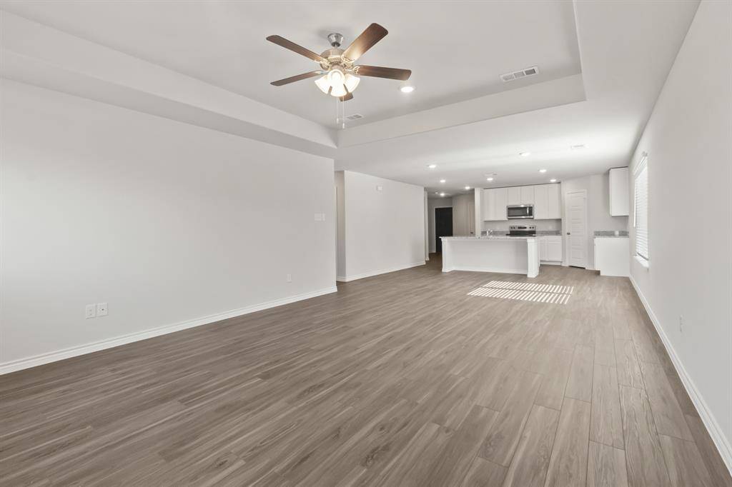 1020 Wind Drift Way, Fort Worth, TX 76131