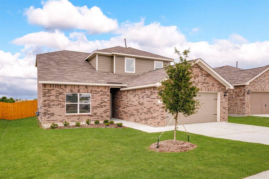 100 Thomas Paine Drive, Venus, TX 76084