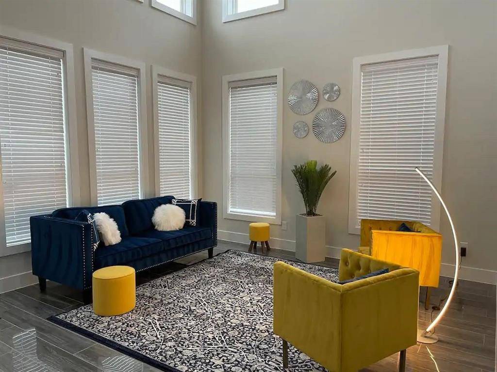 1846 Nomas Street, Dallas, TX 75212