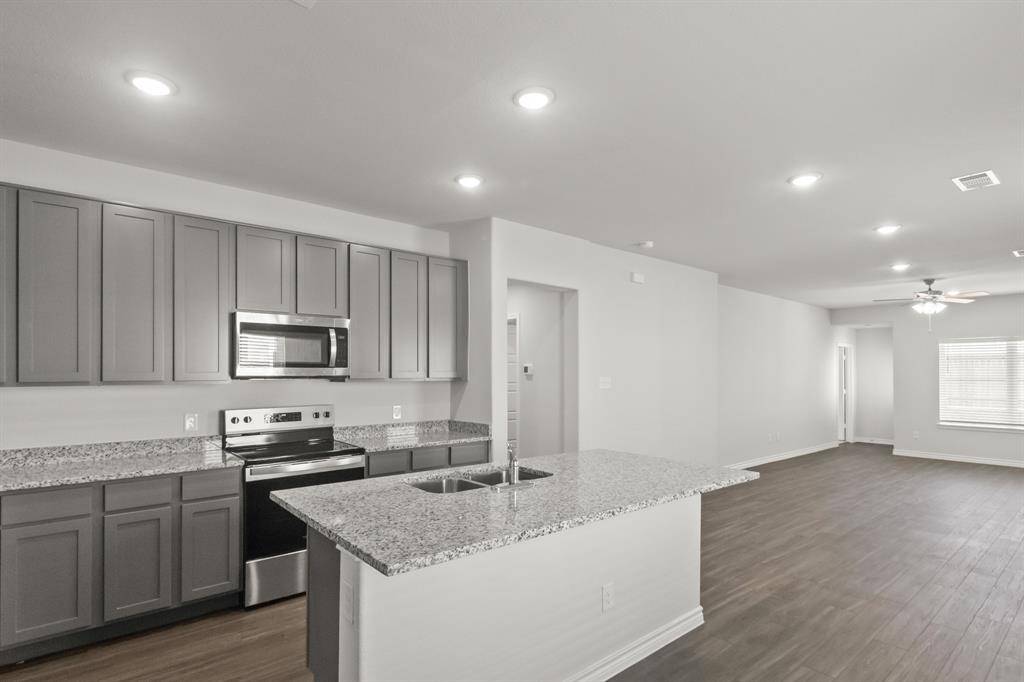 10025 Freighter Trail, Fort Worth, TX 76131