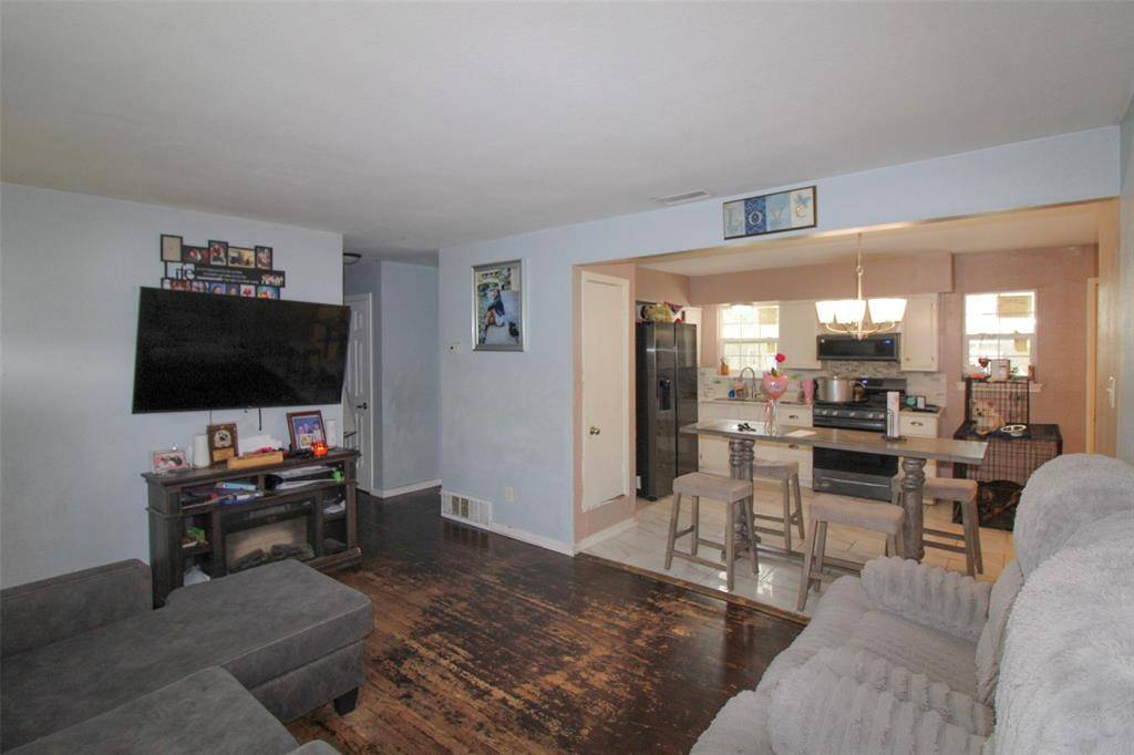 506 Corta Drive, Mesquite, TX 75149