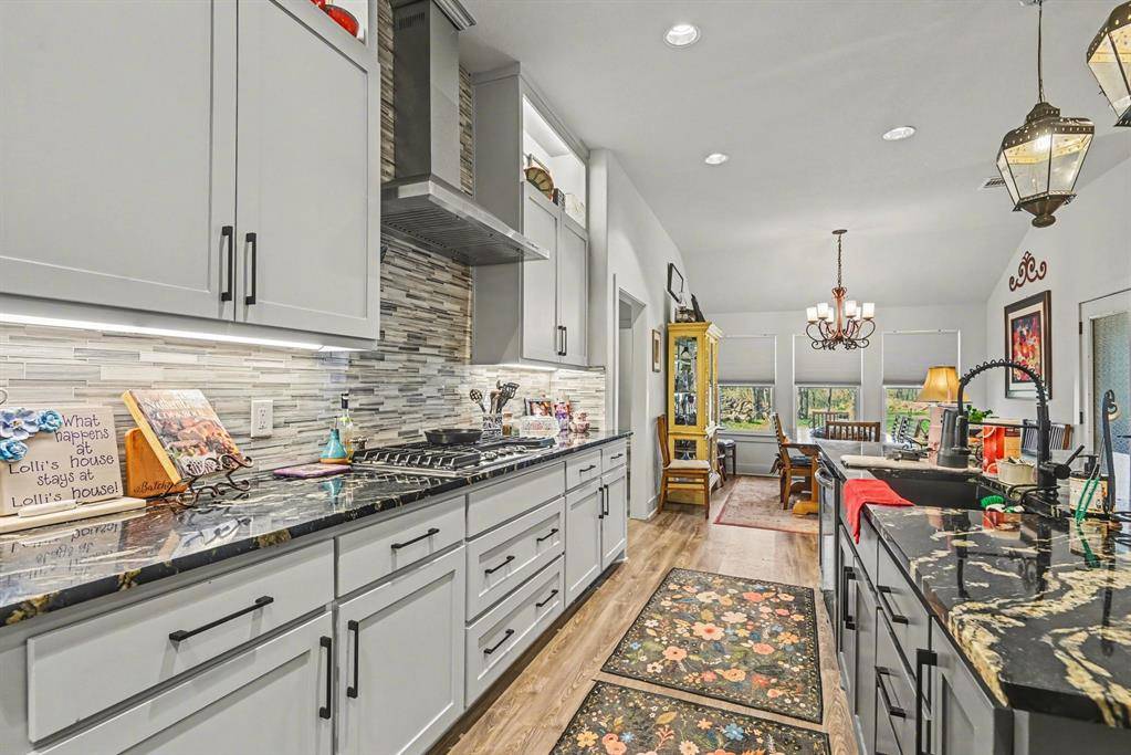 192 Grand Harbor Boulevard, Chico, TX 76431