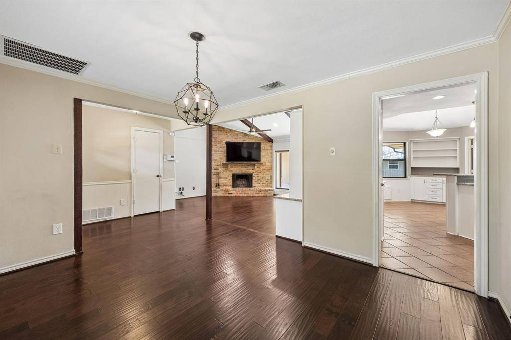 7164 Cosgrove Drive, Dallas, TX 75231