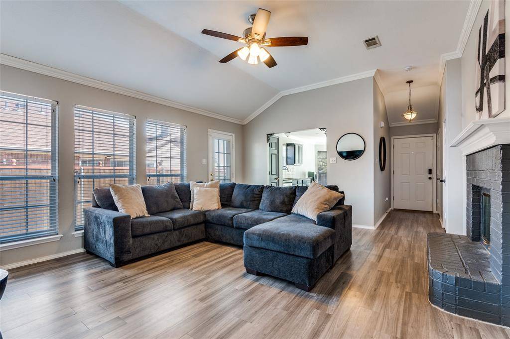 5427 Dove Drive, Dallas, TX 75236