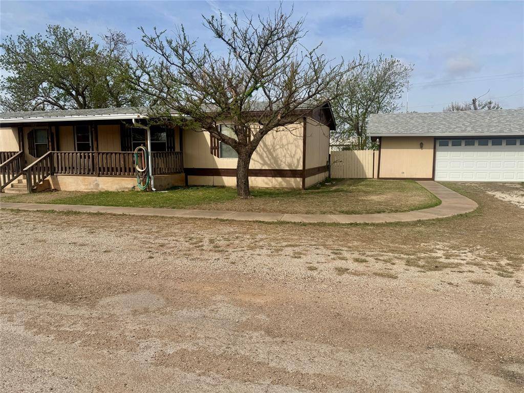 112 S Franklin Avenue, Aspermont, TX 79502