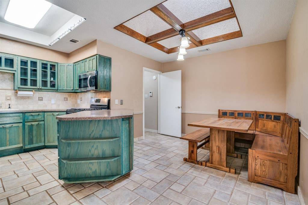 813 Woodway Lane, Richardson, TX 75081