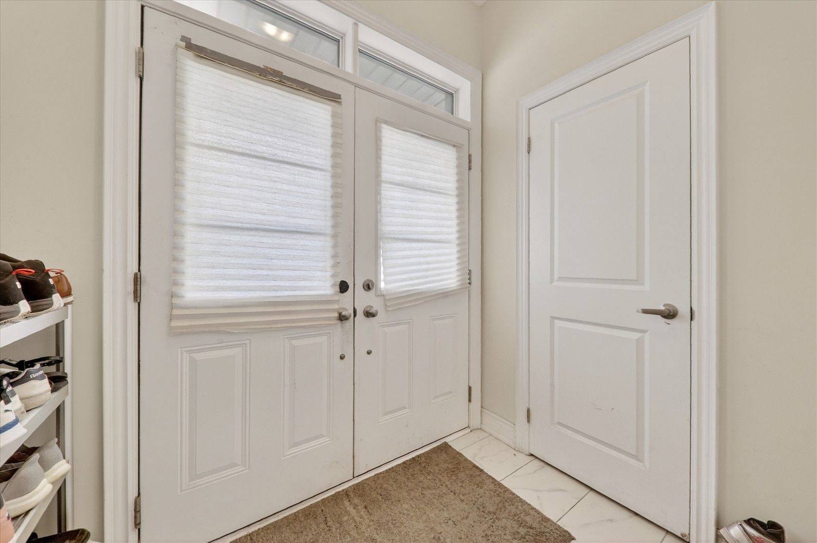 23 Reign LN, Markham, ON L3S 0E9