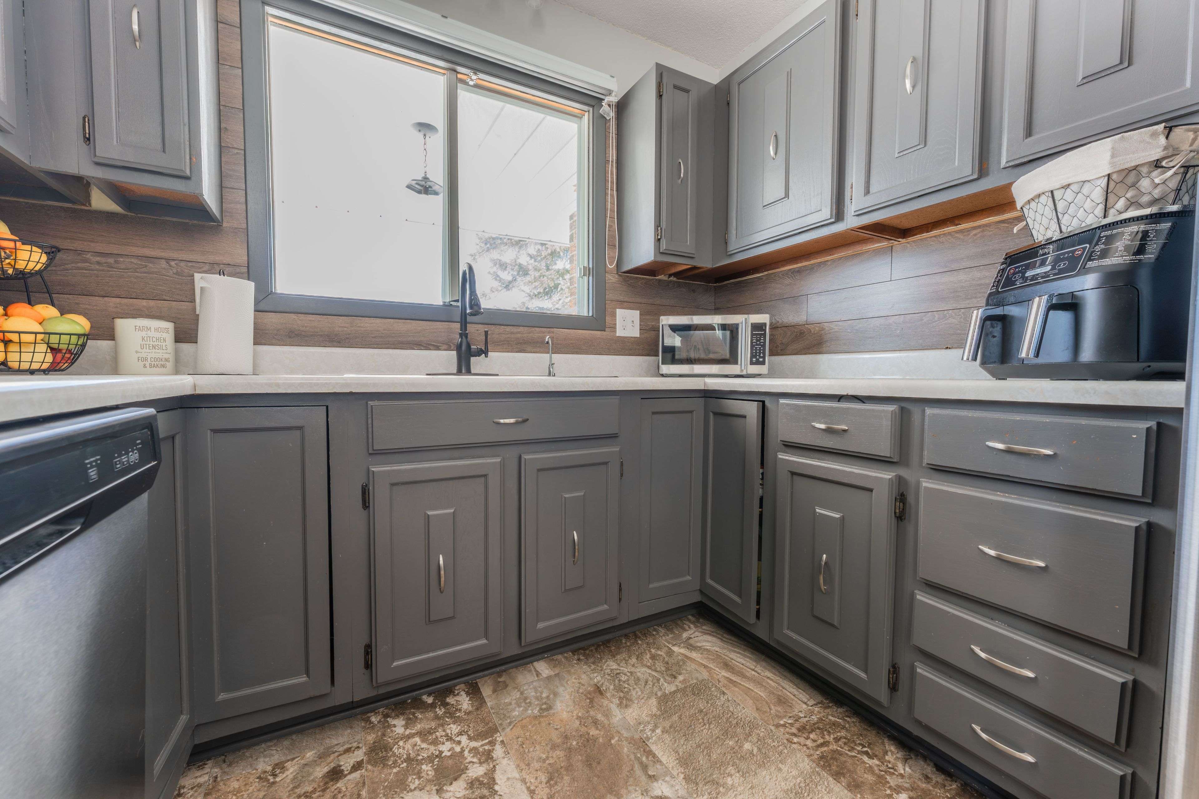 18 Cartier AVE, Kapuskasing, ON P5N 2J6