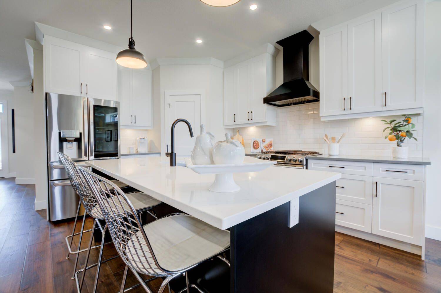 283 Elizabeth ST, Southwest Middlesex, ON N0L 1M0
