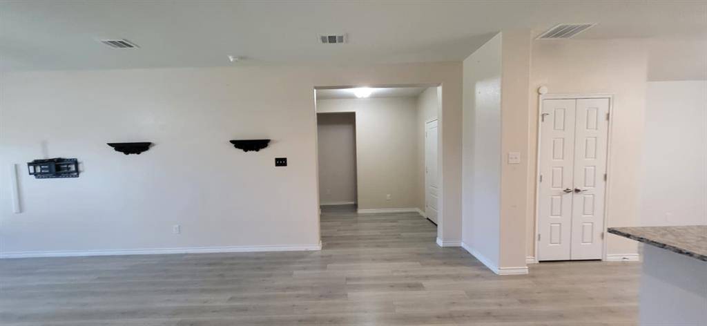 4009 Mill Run Road, Denton, TX 76208