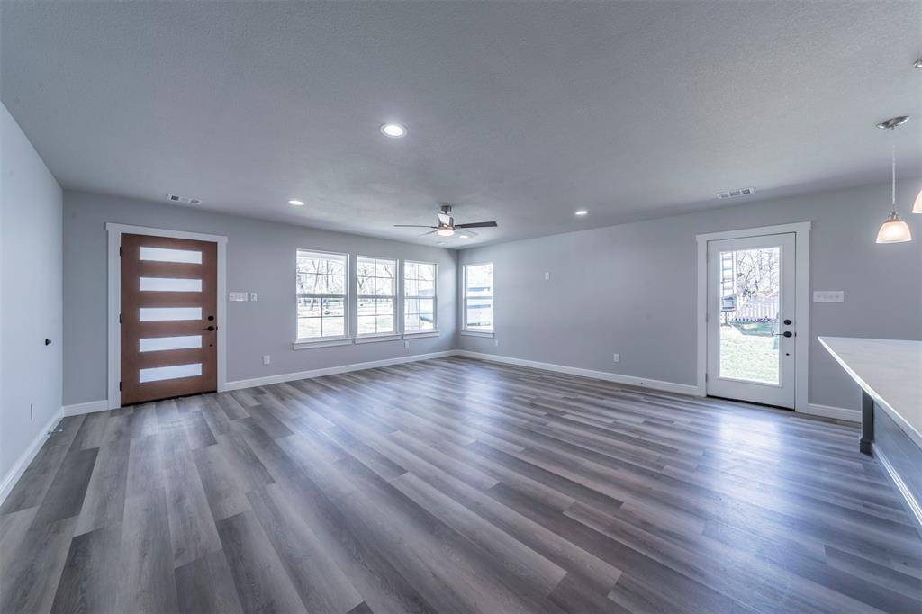 224 Patrick Street, Waxahachie, TX 75165