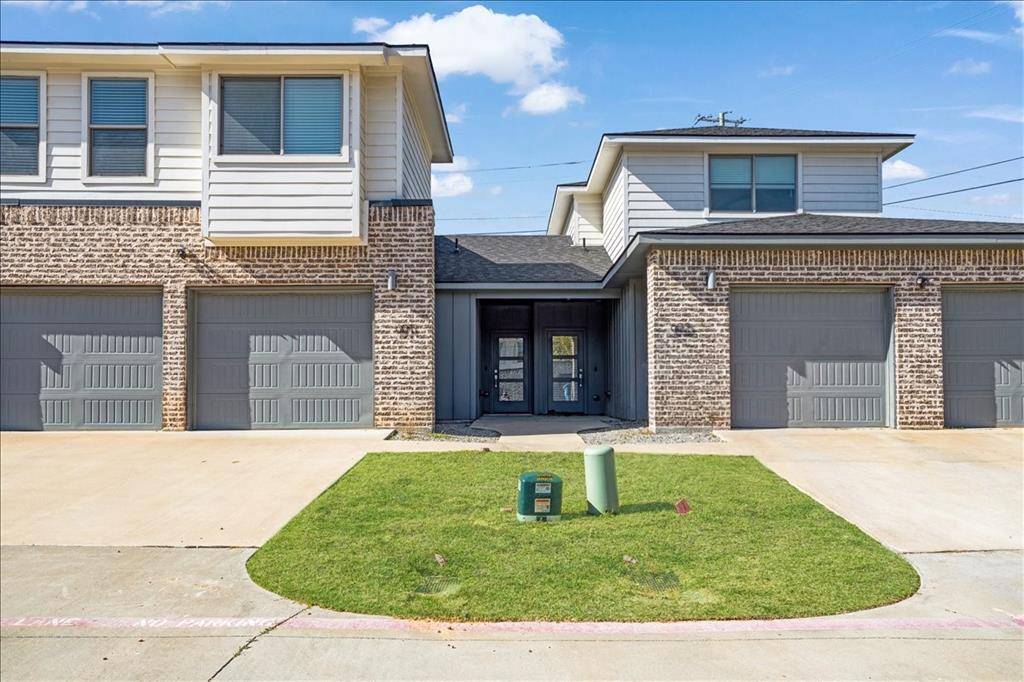 3060 W Crawford Street #601, Denison, TX 75020