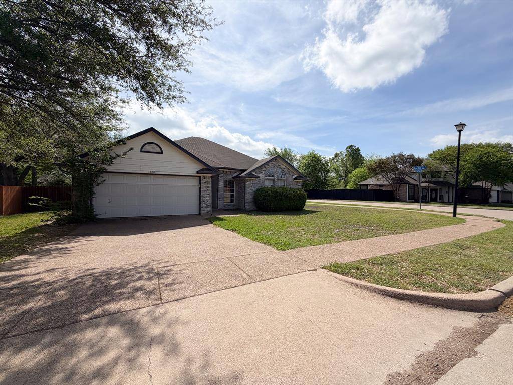 1000 Short Line Boulevard, Midlothian, TX 76065