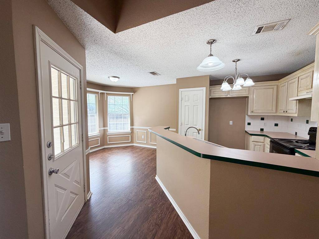 1000 Short Line Boulevard, Midlothian, TX 76065