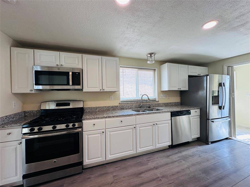 1610 Lebanon Avenue, Dallas, TX 75208