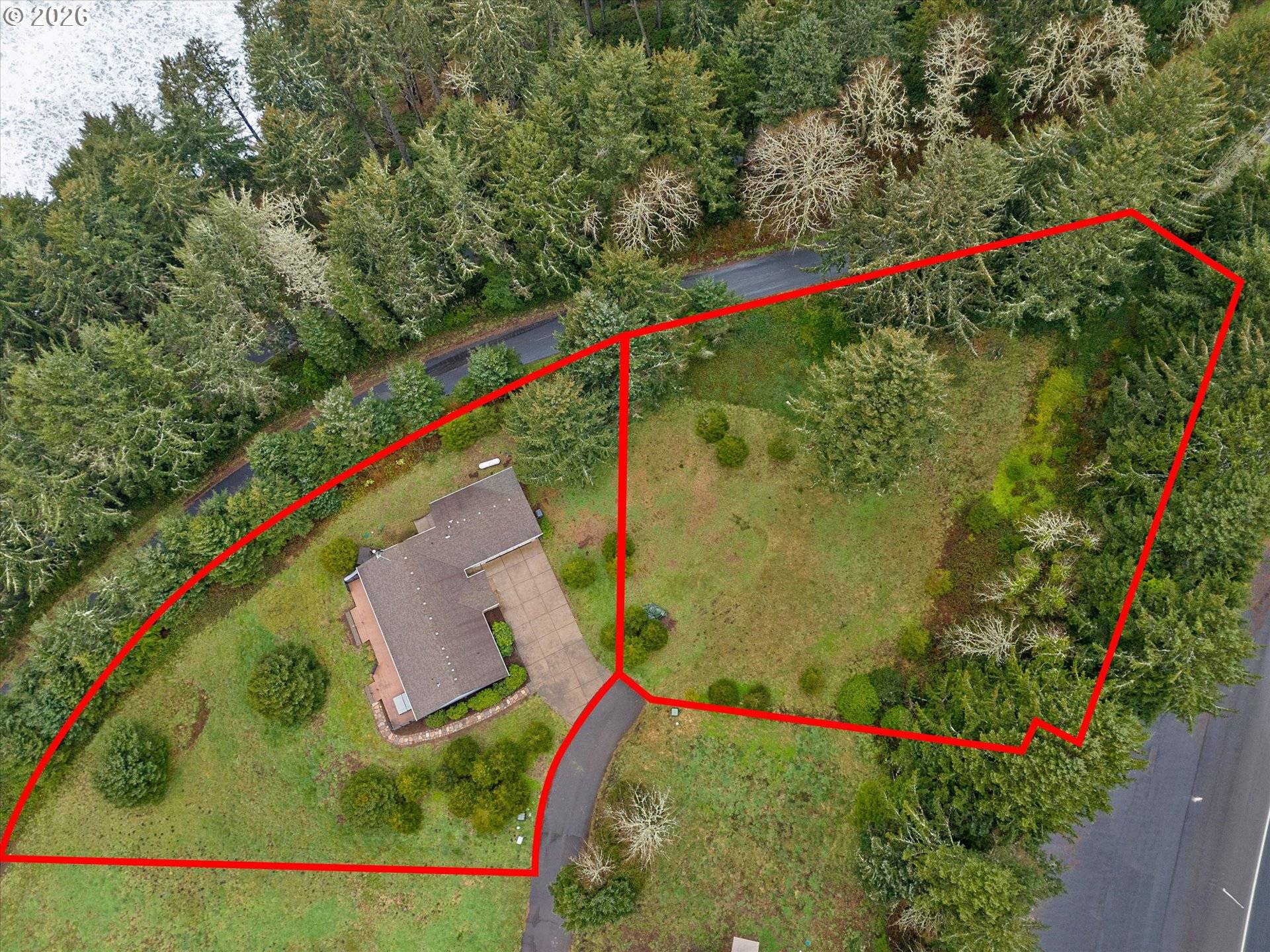 90 Cape Foulweather LN, Otter Rock, OR 97369