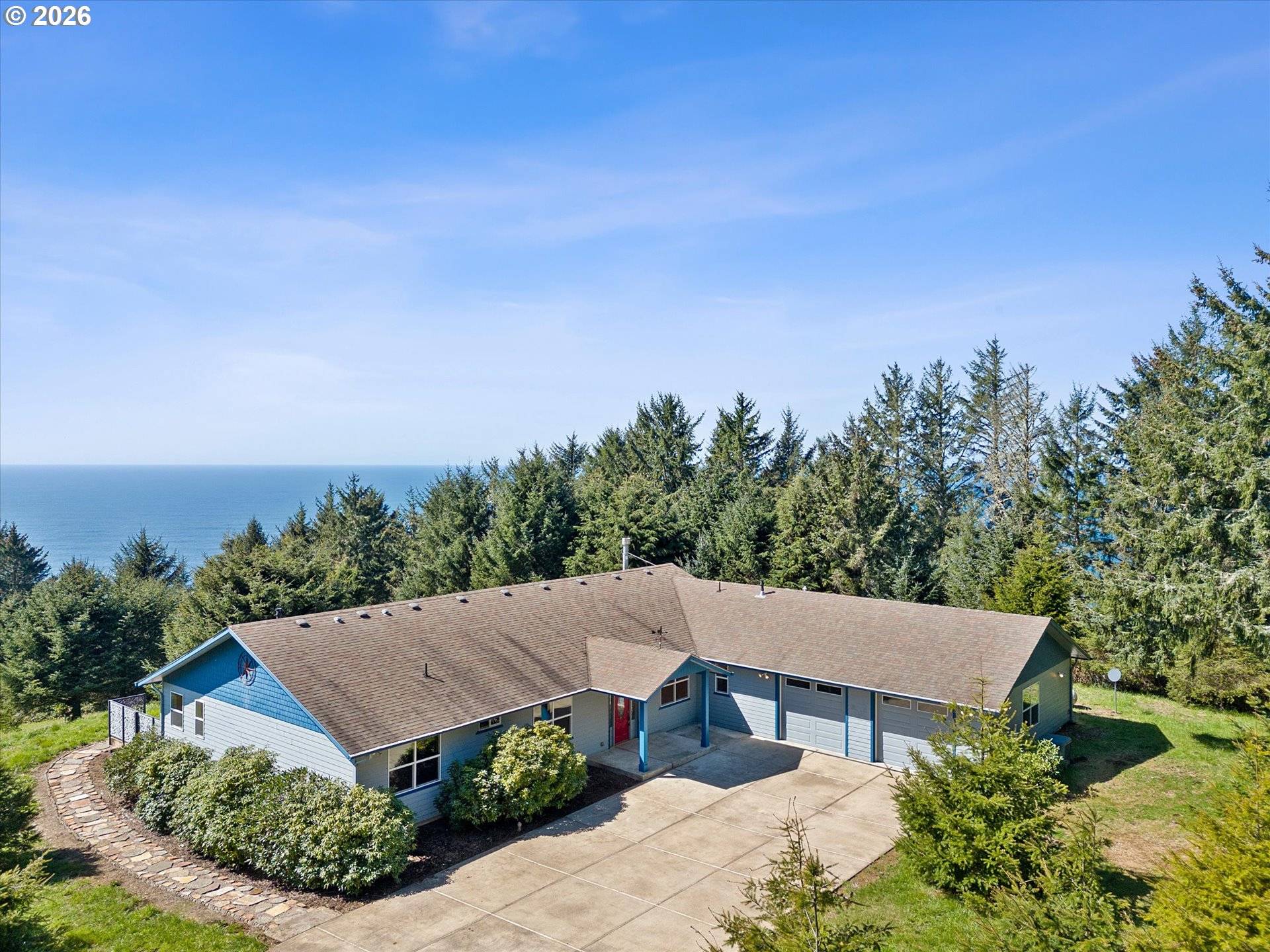 90 Cape Foulweather LN, Otter Rock, OR 97369