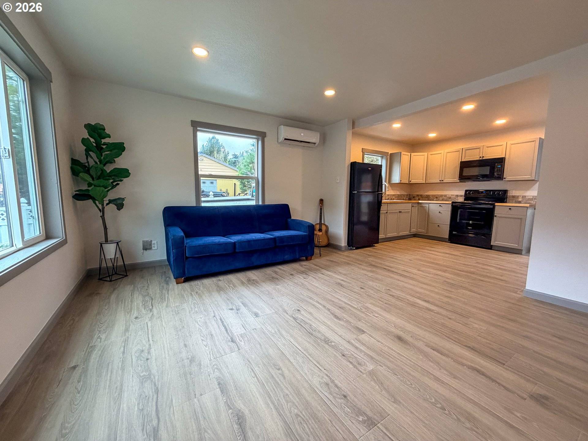 215 N HUMBOLT ST, Canyon City, OR 97820