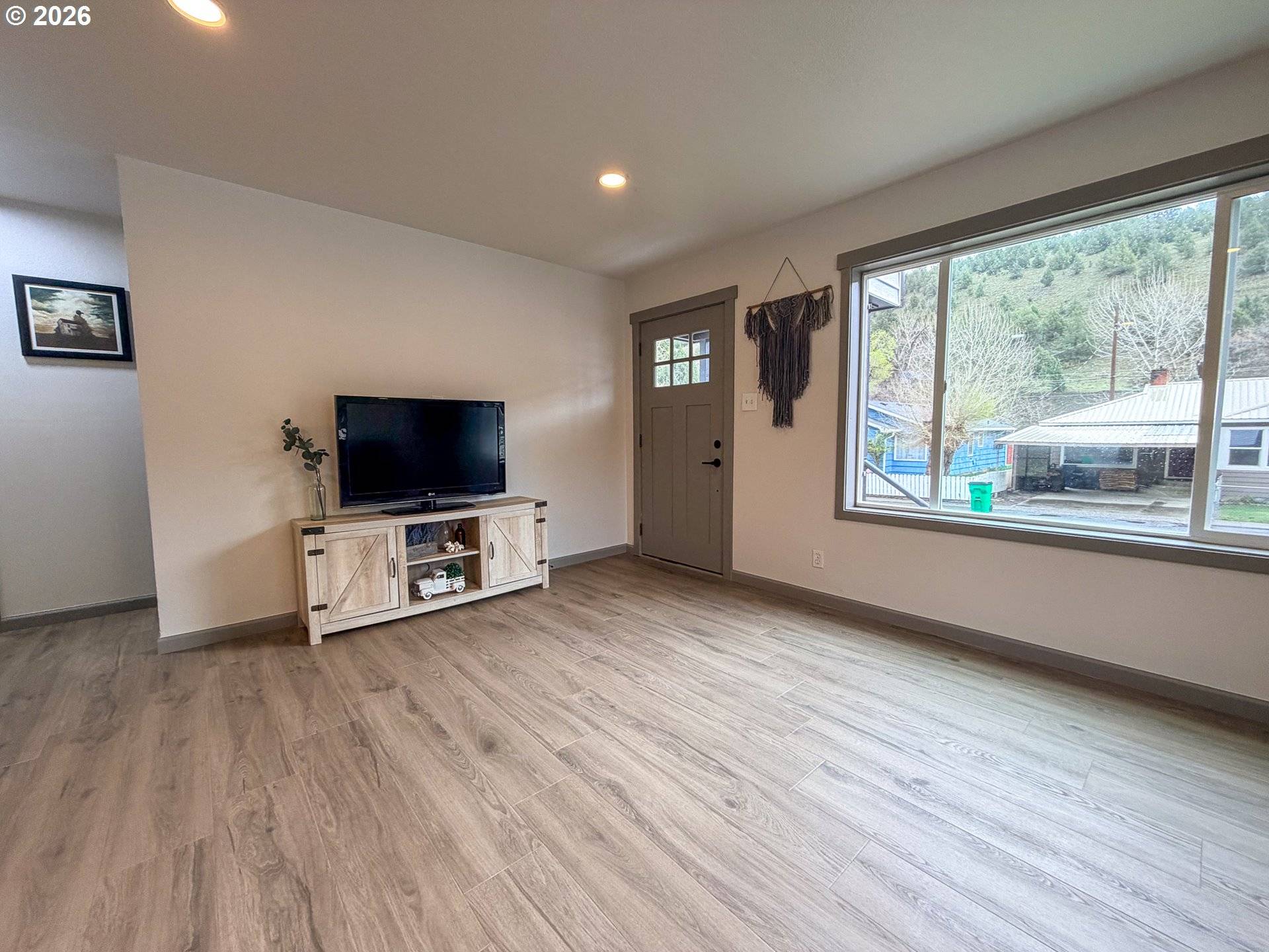 215 N HUMBOLT ST, Canyon City, OR 97820