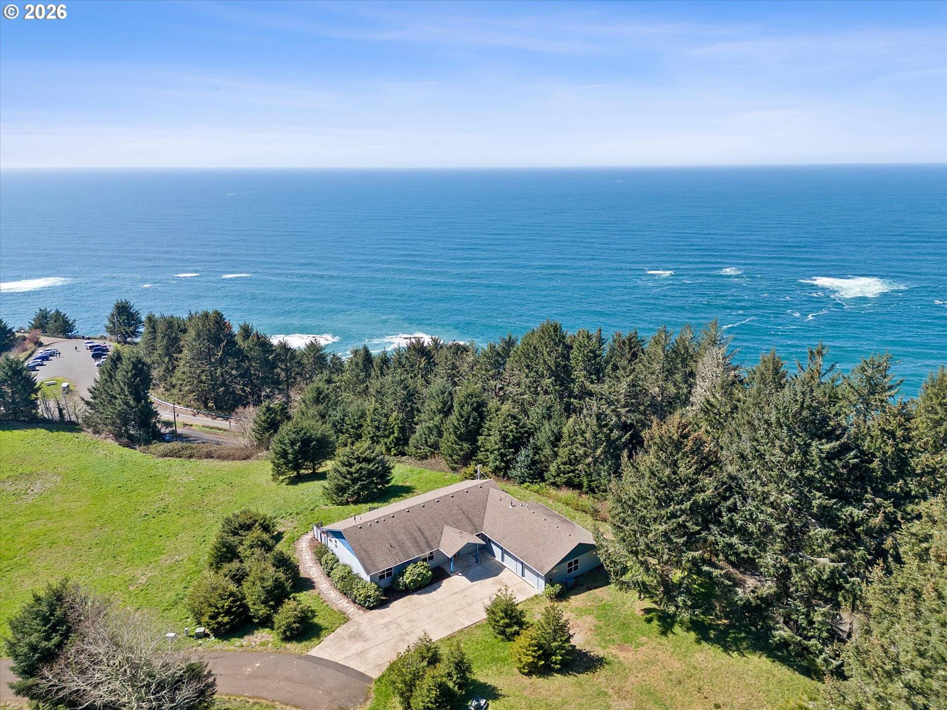 90 CAPE FOULWEATHER LN, Otter Rock, OR 97369