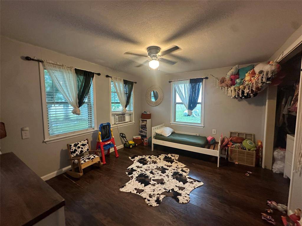 6447 County Road 24900, Brookston, TX 75421