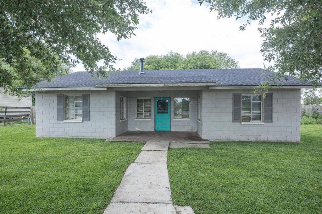 14889 N State Highway 19, Palestine, TX 75803