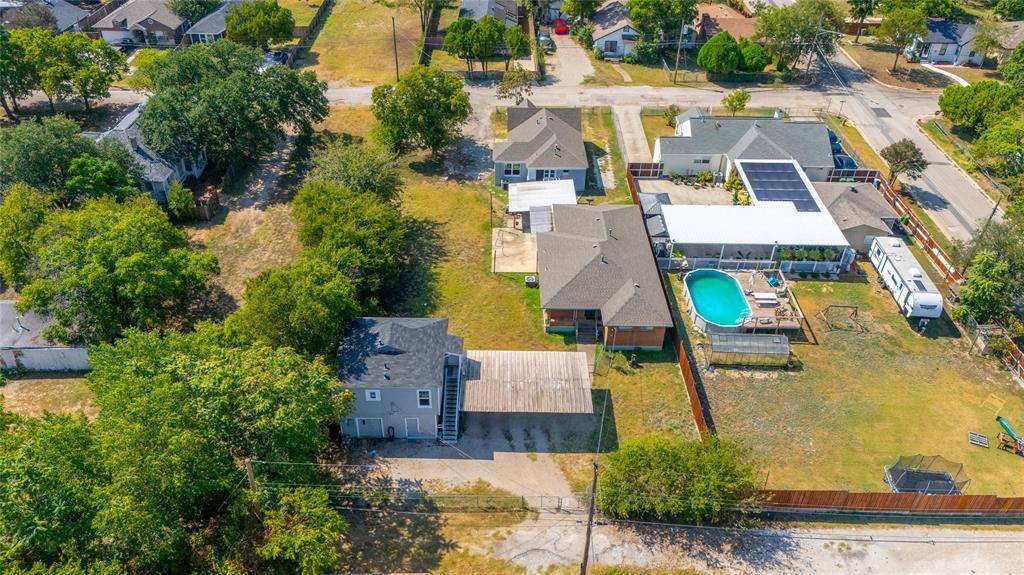 3823 Dempster Avenue, Cockrell Hill, TX 75211