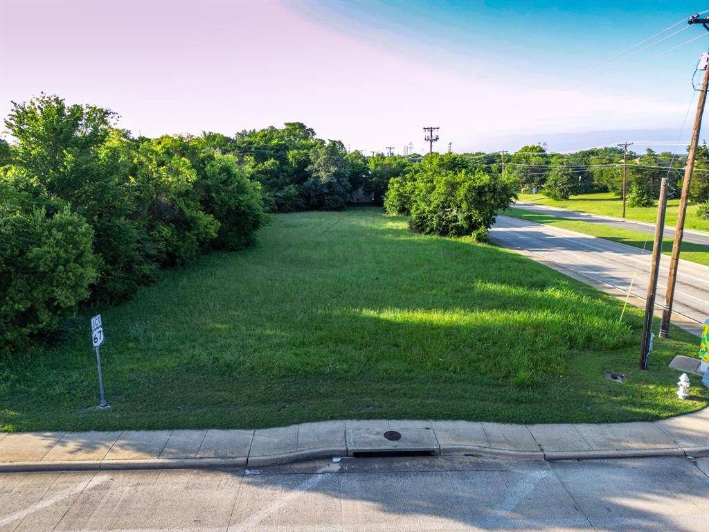 727 E Pleasant Run Road, Cedar Hill, TX 75104