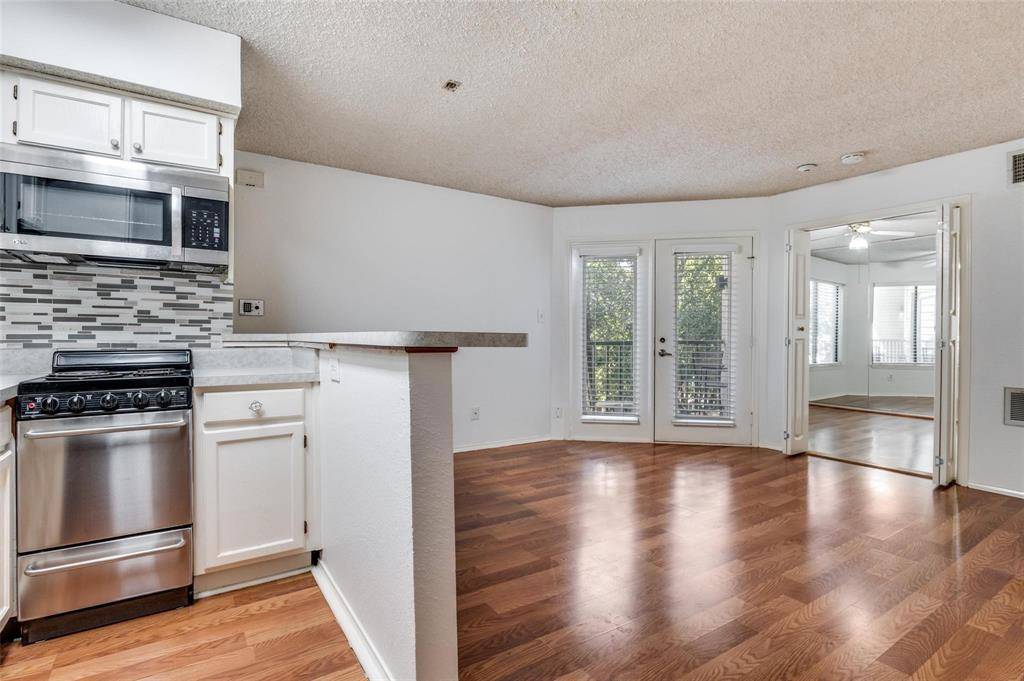 2311 Basil Drive #C304, Arlington, TX 76006