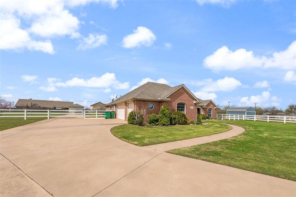 14001 Oak Bark Drive, Haslet, TX 76052