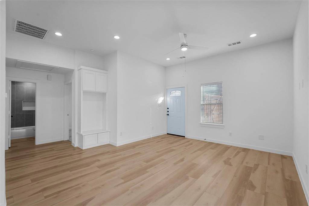 2217 Sayle Street #B, Greenville, TX 75401