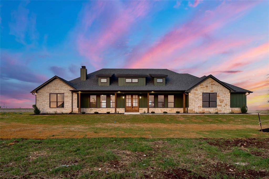 260 Willow Moon Ranch Road, Crawford, TX 76638