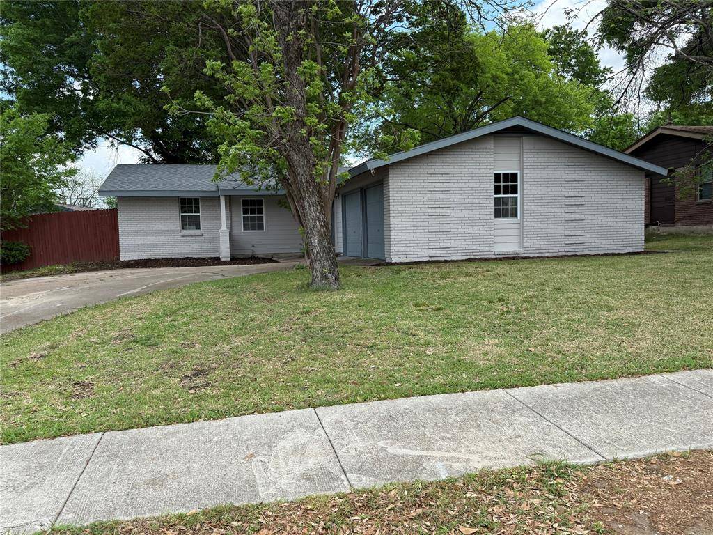 2010 Durham Street, Irving, TX 75062