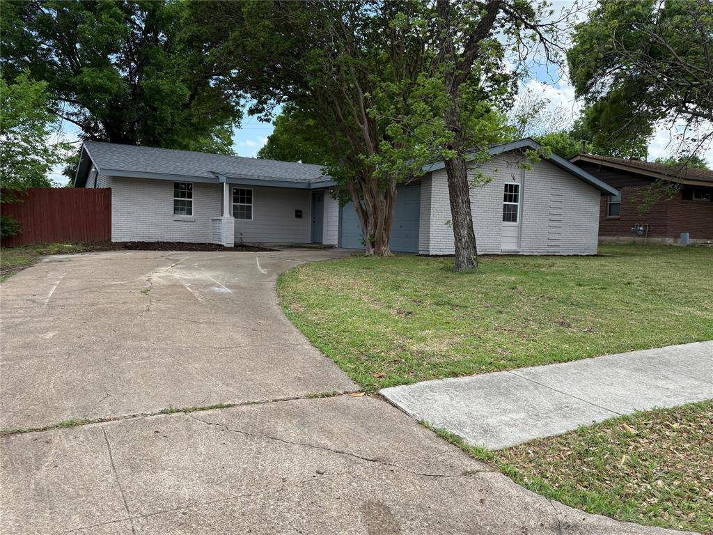 2010 Durham Street, Irving, TX 75062