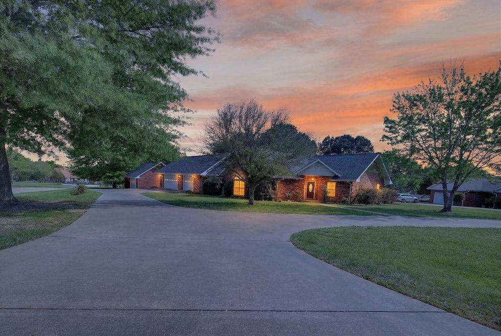 2436 Lakefront Shores Road, Athens, TX 75752
