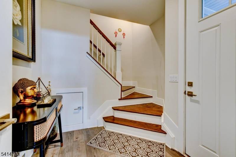 736 Station Rd, Dunellen Boro, NJ 08812