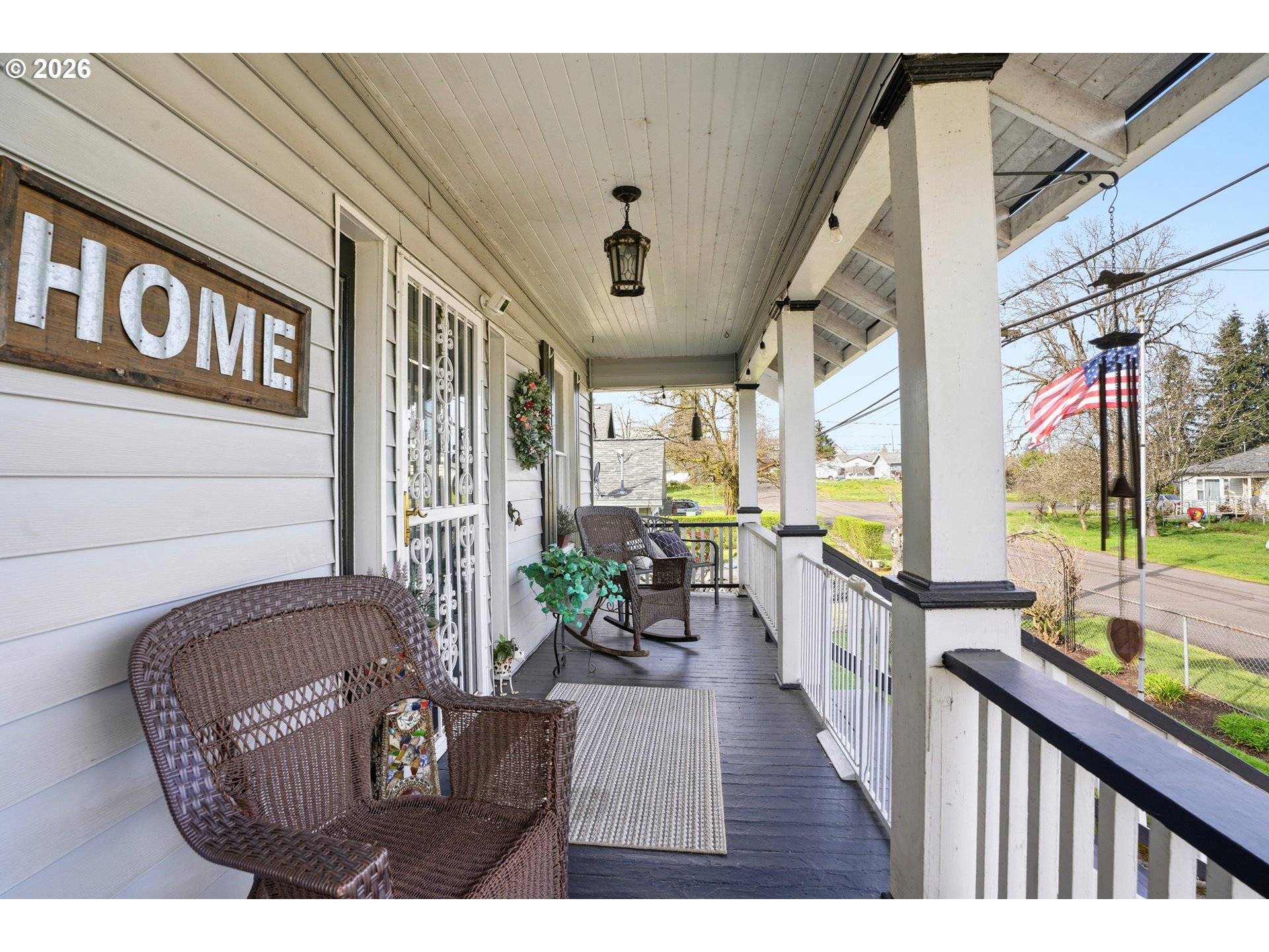 1621 Tualatin ST, St Helens, OR 97051