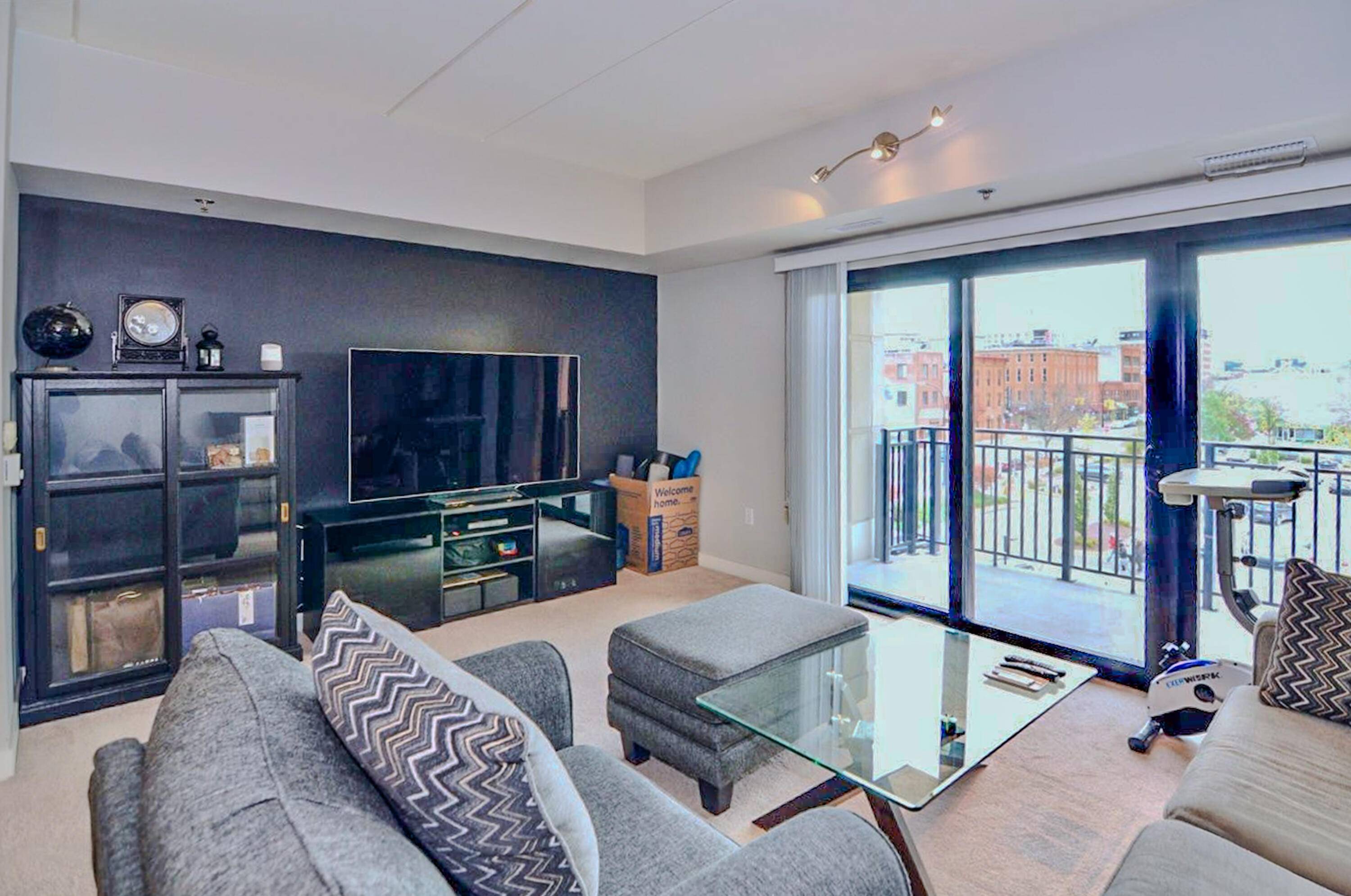 111 N Ashley ST #305, Ann Arbor, MI 48104