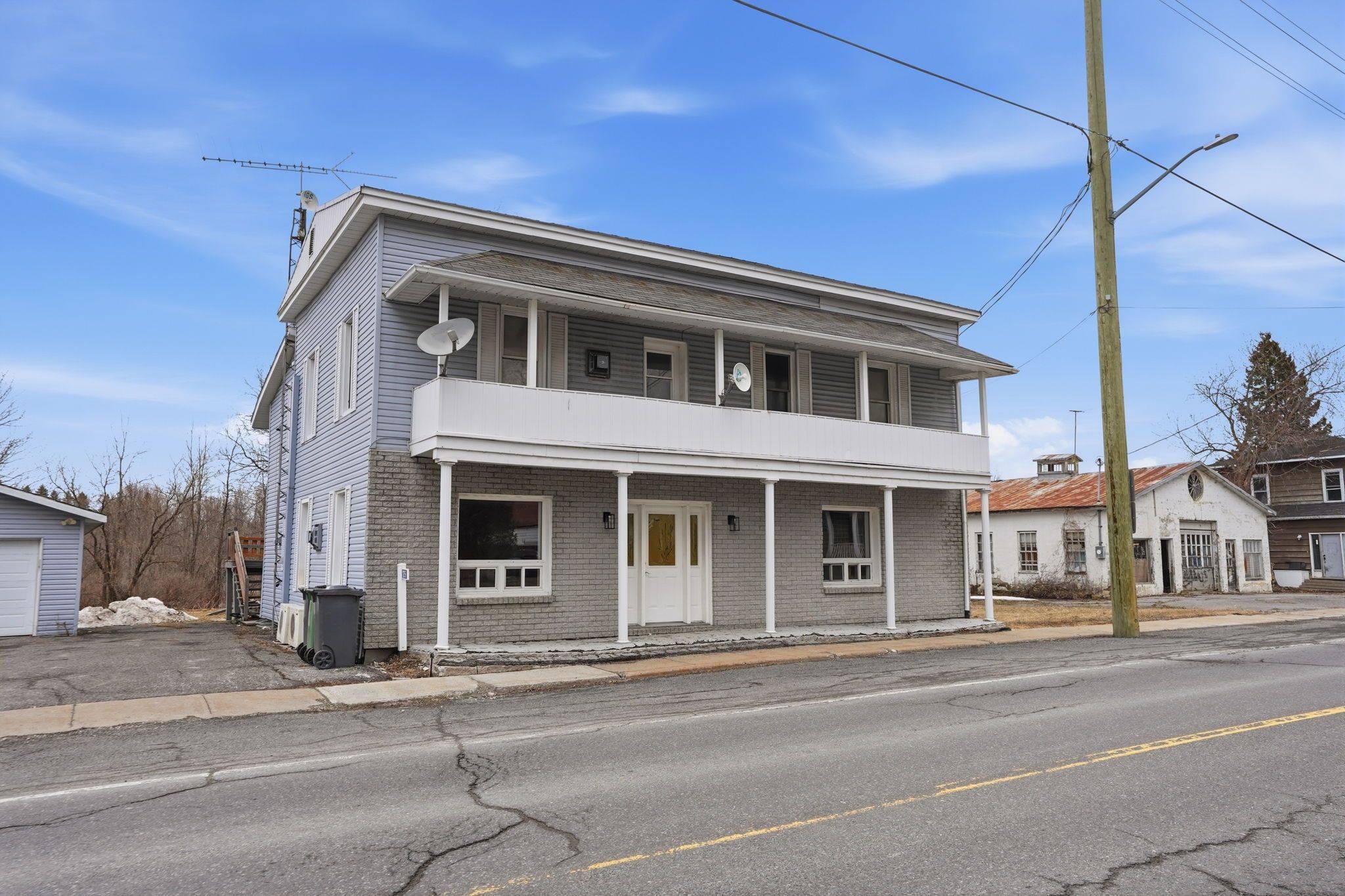 1255 Labrosse ST, East Hawkesbury, ON K0B 1P0