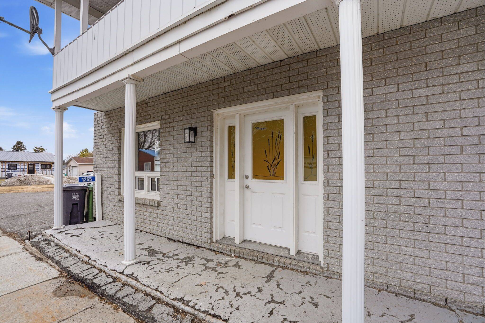 1255 Labrosse ST, East Hawkesbury, ON K0B 1P0